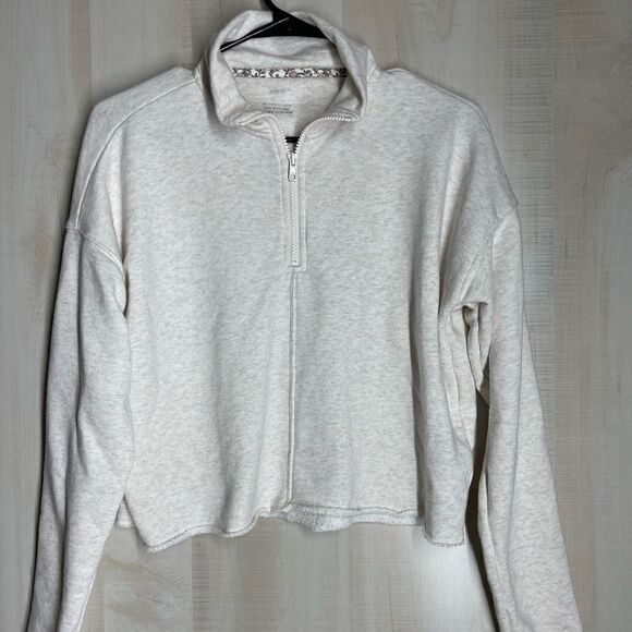 Aerie light gray cropped 1/4 zip long sleeve sweatshirt, size XS - Picture 4 of 12